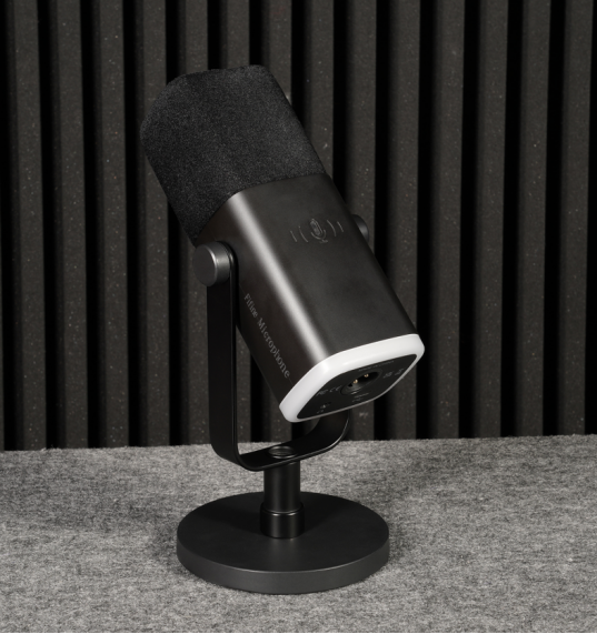 FIFINE AM8PROT USB/XLR ダイナミックマイク ブラック Free Shipping! FIFINE USB XLR Dynamic Gaming Microphone for PC PS5