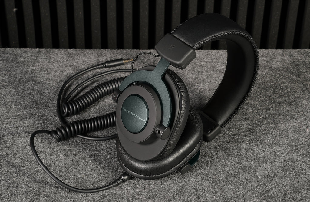 Fifine Microphone H8 Studio Headphone for Monitoring, Mastering, Mixing, Gaming, Streaming